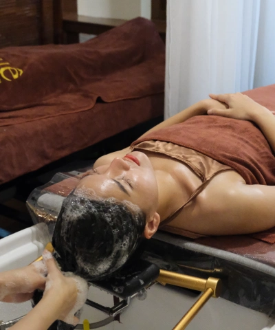 Gội đầu lần 1